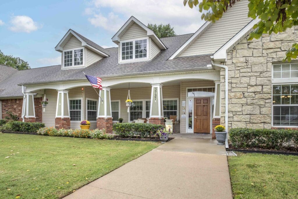 Exterior image of Inspirations of Bartlesville.